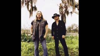 Matt talks with the Van Zant Brothers