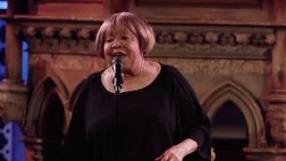 Mavis Staples - "Slippery People" (Live) chords