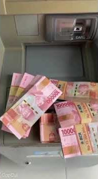 story wa setor uang ke bank