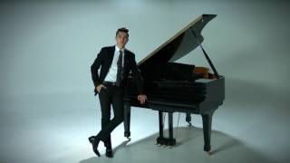 Video thumbnail of "Sergio Mayer Mori - Green Eyes (Official Video)"