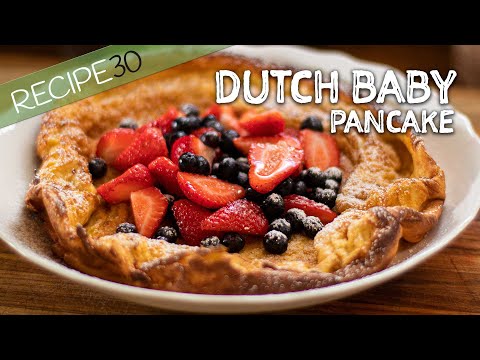 Easy Dutch Baby Pancake with Berries