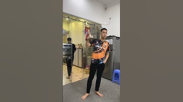 Vô địch lên đầu và lần thứ N #shorts  #aoe