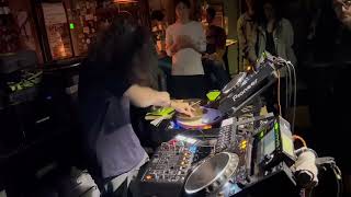 Turntable percussion solo @ Forestlimit (video 1) in Tokyo, Japan, 2023
