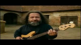 Fousatej Hat - Traktoristi - Oficial