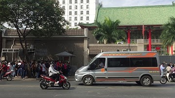 Cảnh xếp hàng tại Tổng Lãnh sự quán Trung Quốc tại TP Hồ Chí Minh