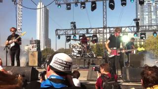 A Place To Bury Strangers - So Far Away (FFF)