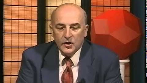 S.A.Robertson, How to see objects in four dimensions, LMS 1993