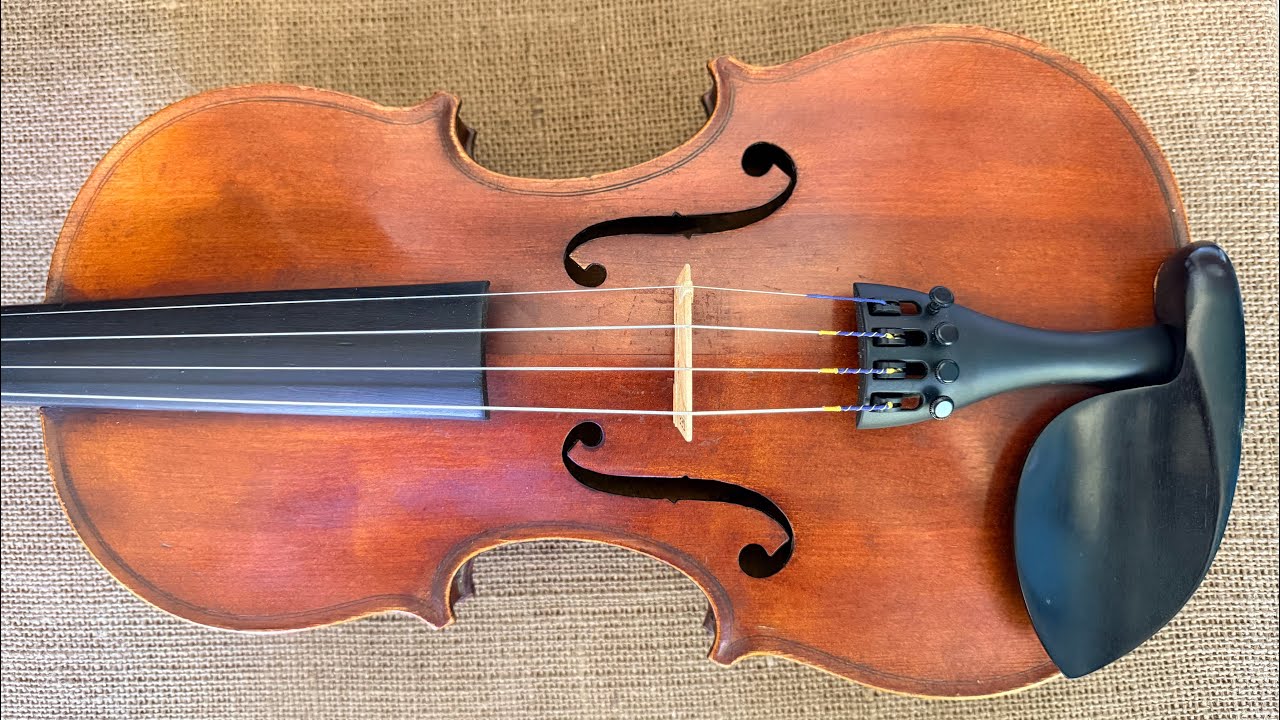 オールドフレンチ　ヴァイオリン　(An old French violin) Fine French violin by Nicolas Caussin, circa 1870