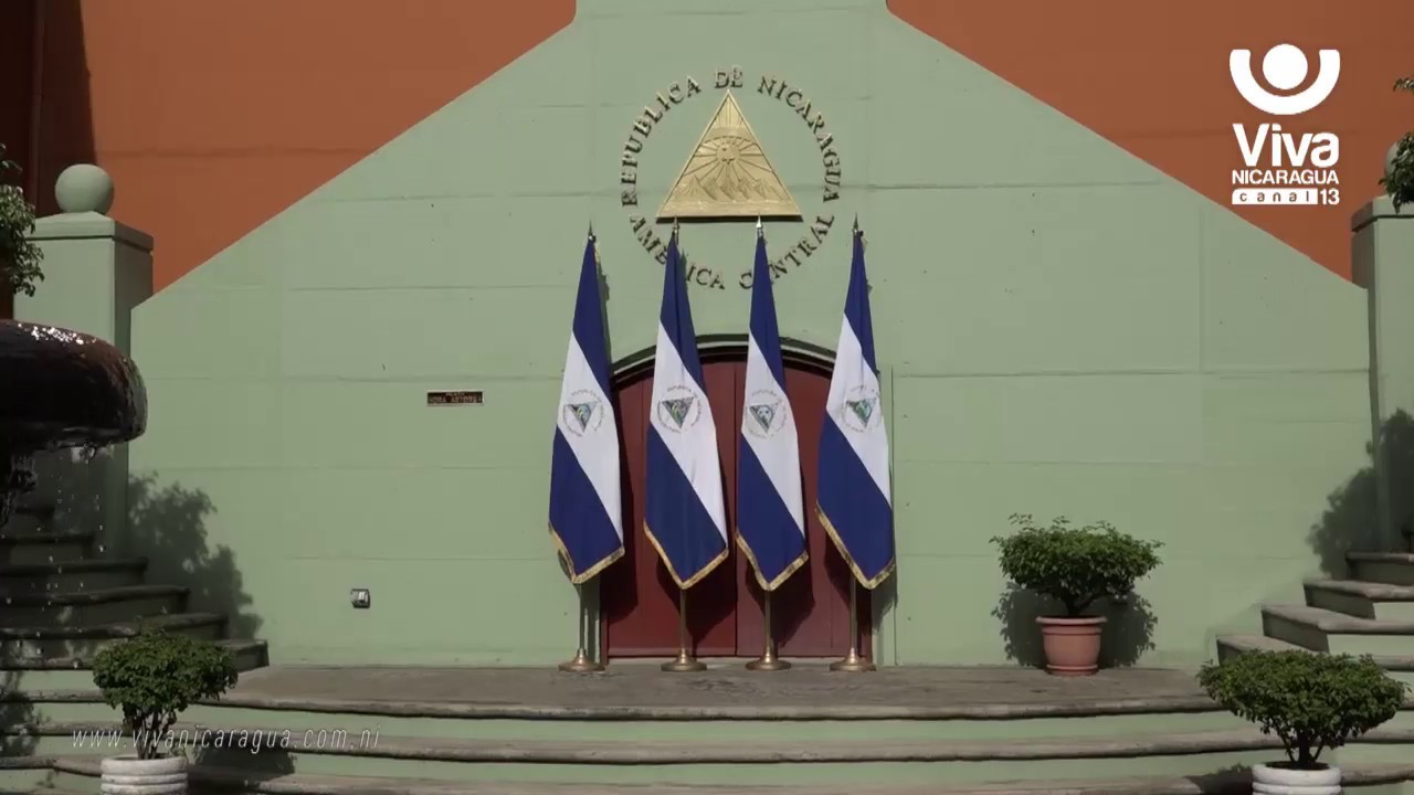 canal 13 fugitiva ¡Managua se viste de azul, blanco y azul!