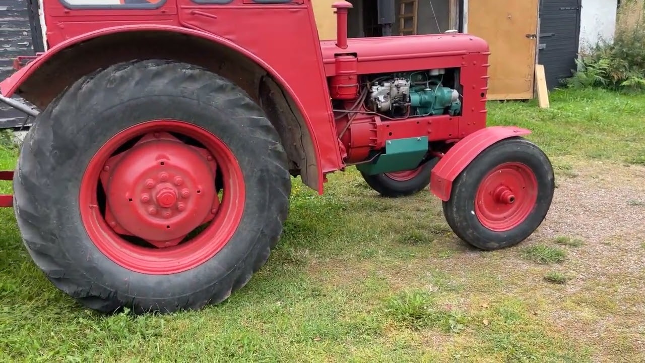 Traktor veteran BM VOLVO 350 Boxer