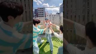 바라바라밤 ⸜(* ॑꒳ˆ* )⋆*☆