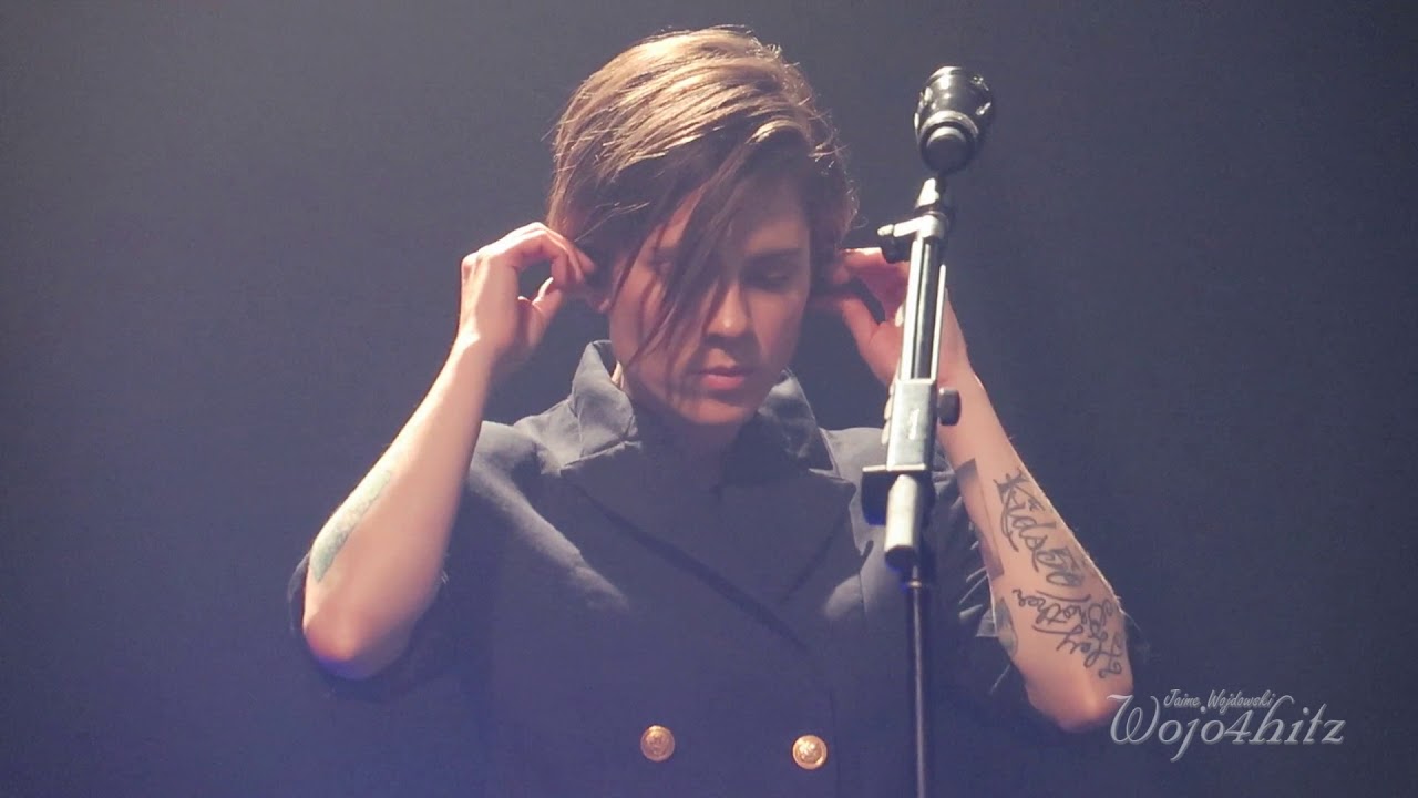 20/23 Tegan & Sara- Bad Ones (Matthew Dear) @ Moore Theatre, Seattle, WA 10/27/17