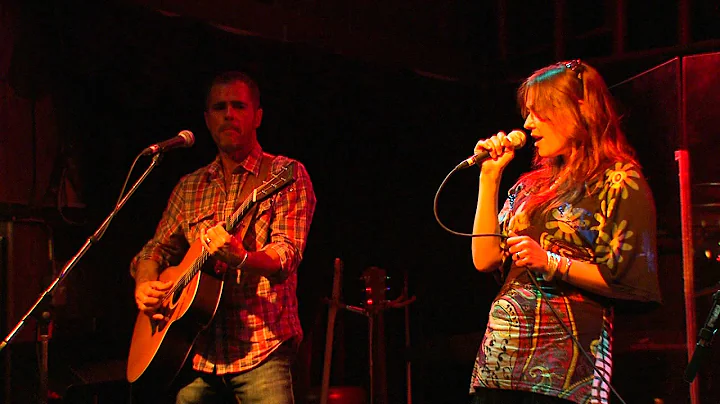 Rachael Chatoor ft. Paul Tobin - BIG LOVE - Live b...