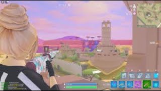 Je Decouvre Le Mode Zone Wars Sur Strucid Roblox Ils Sont Tous Tres Fort