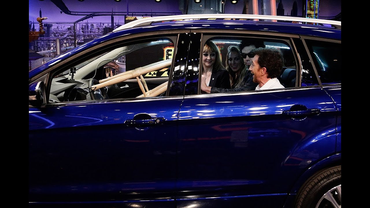 El Hormiguero 3.0 - Conducimos un coche desde atrás