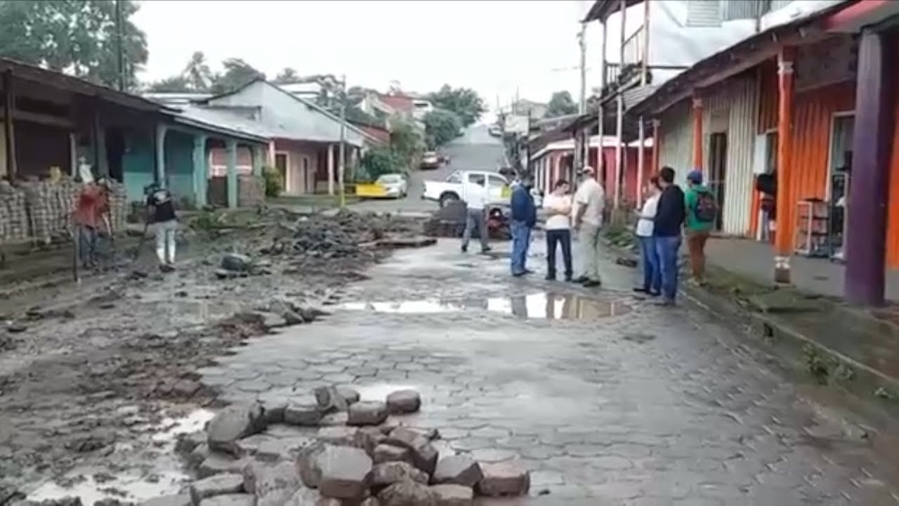 canal 13 fugitiva Inicia la rehabilitación vial de la Calle Central en la Ciudad Minera