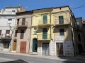 3 Bedroom, finished town house 10 minutes to the beach, terrace and cellar in Abruzzo, Central Italy