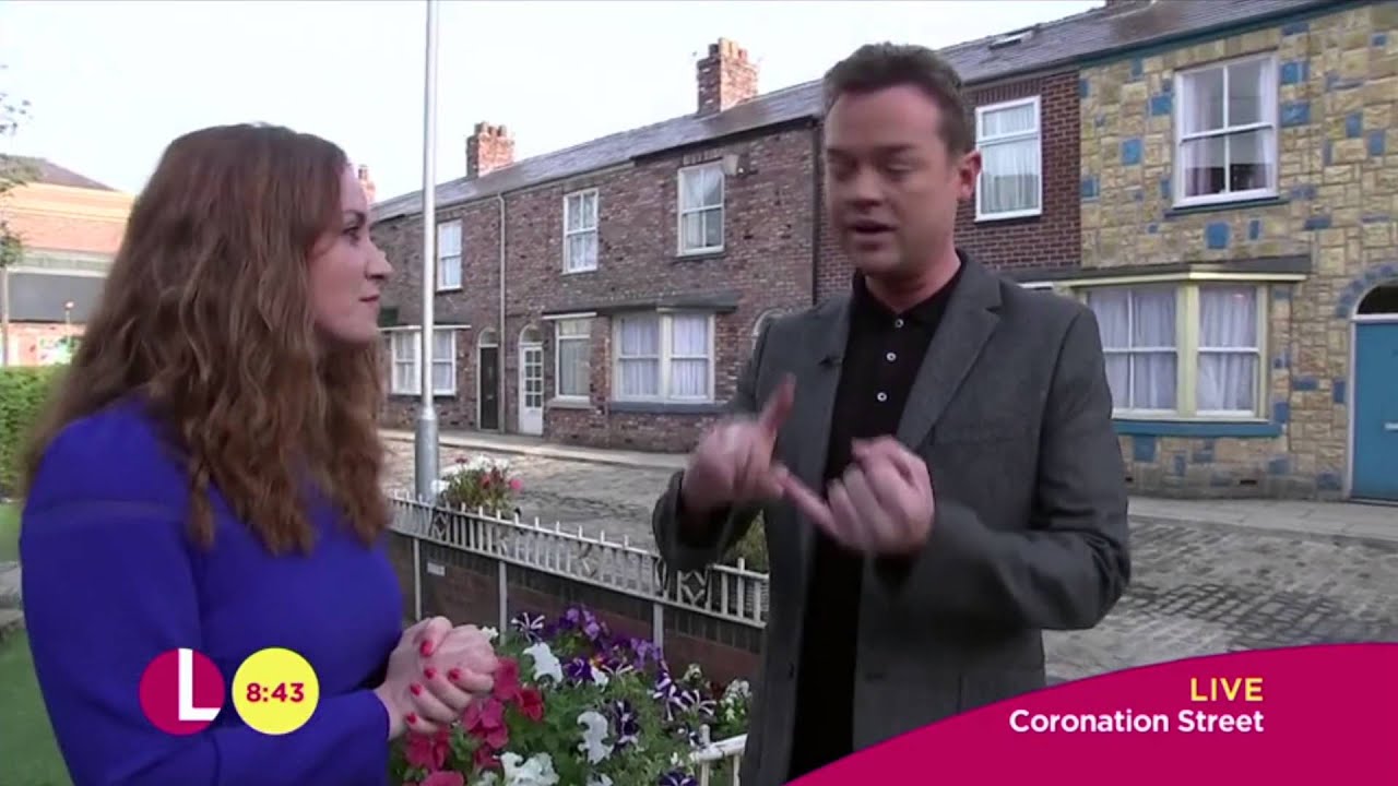 Stephen Mulhern Goes Behind The Scenes At Corrie Live | Lorraine