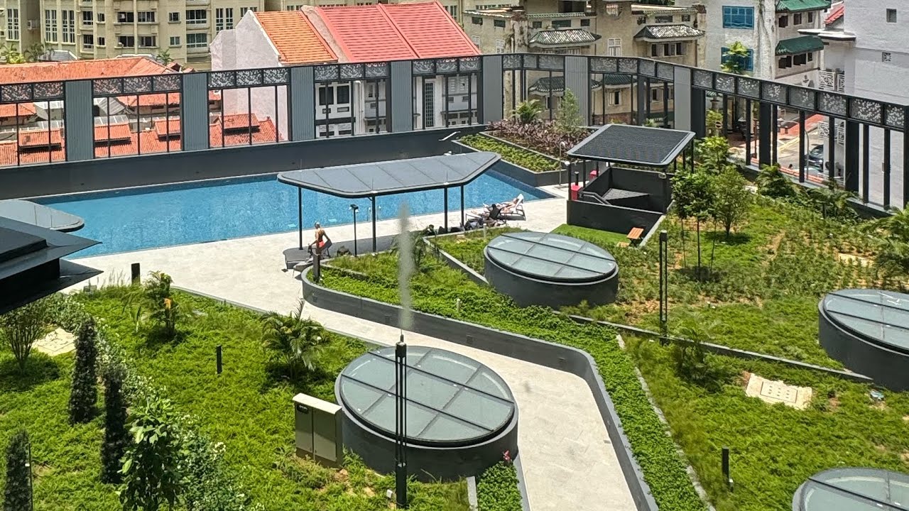 Mercure Icon Singapore City Centre. First impressions: The Most Un