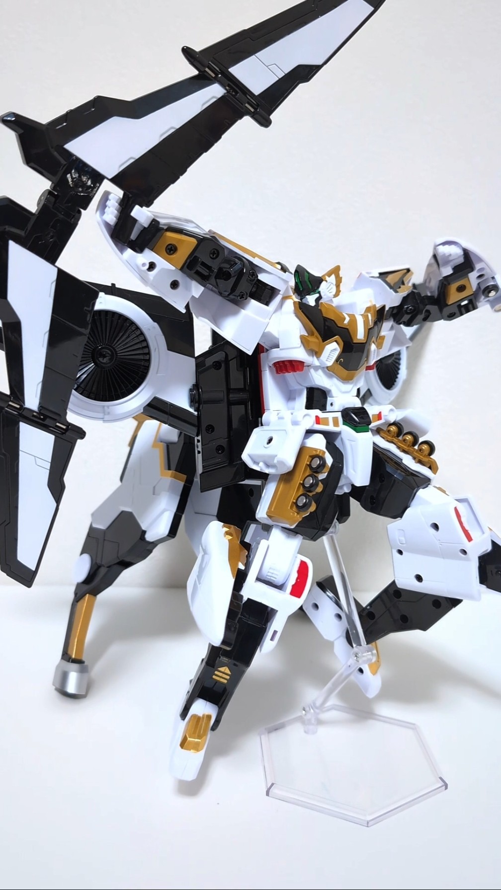 Centaur Mode!?] Metal Cardbot S's latest robot, 