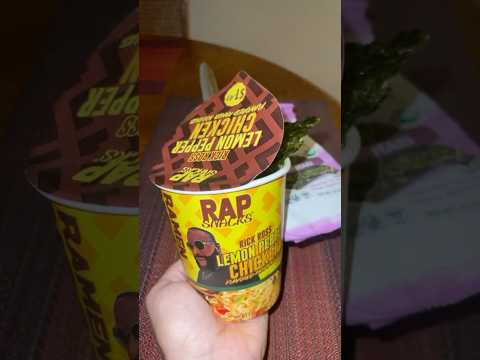 This smacks so fye 🍋 #lemonpepper #ramen #noodles #rapsnacks #seaweed #teriyaki #abitewithjudi