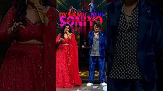 #Soniyo Shreya Ghosal Live | Sonu Nigam Songs #Live #IndianIdol Tu De De Mera Sath #ytshorts #status