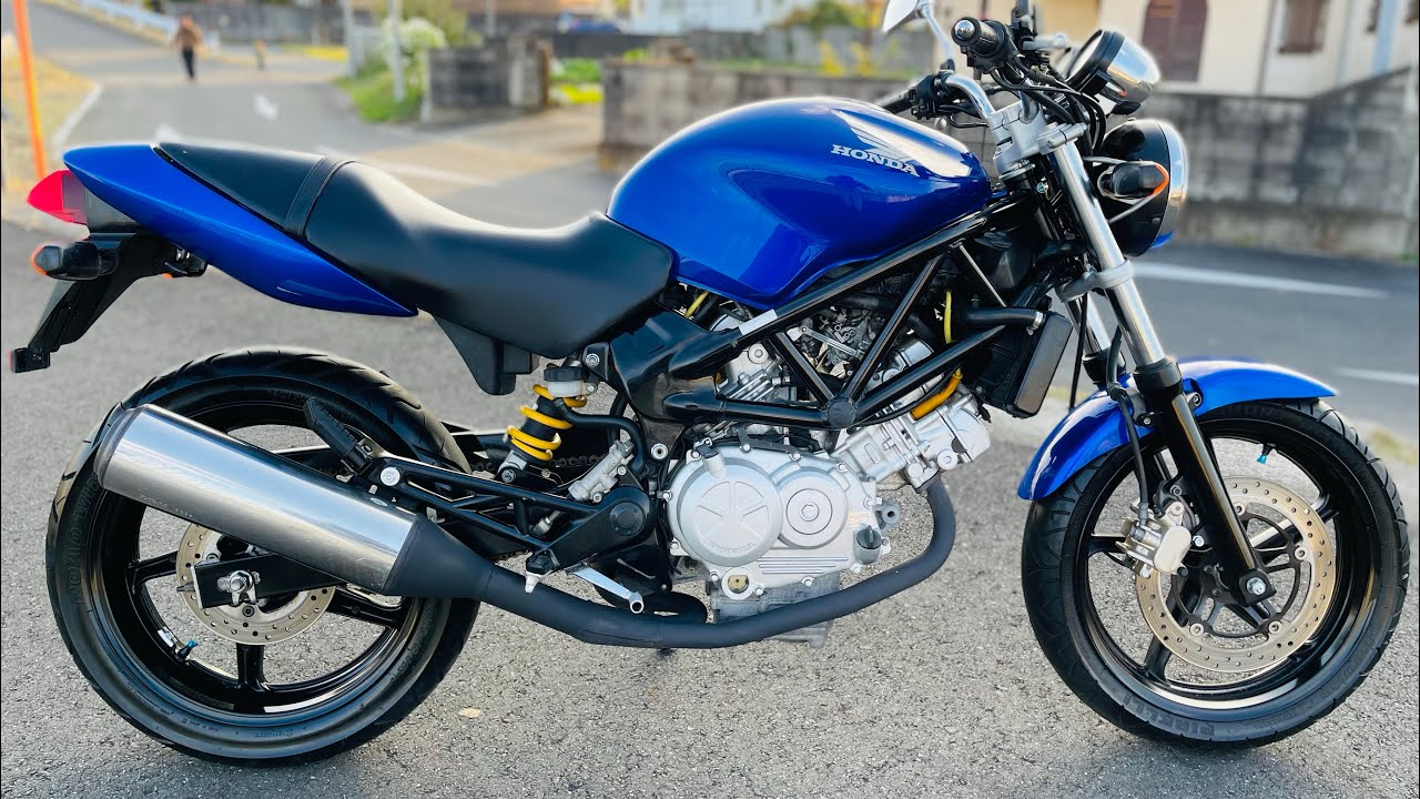Honda VTR250 V2 Sport - YouTube