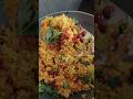 Kanda poha breakfast mein 5 minut mein taiyar #youtubeshorts #kanda #poha #sorts #viral #viralvideo