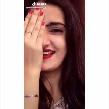 Tik tok senyum langsung sedih versi India cewe cantik
