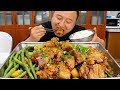 A-Qiang cooks up ribs with an Inner Mongolian twist. What sets it apart?