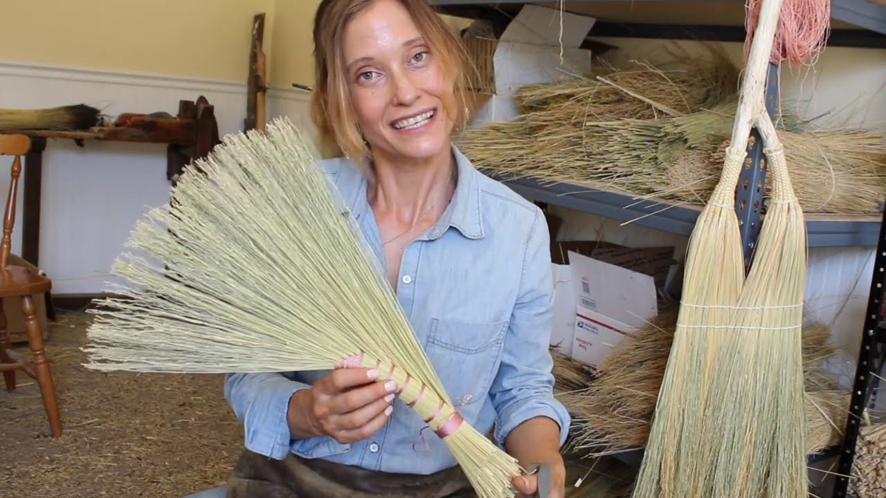 Make A Turkey Wing Handbroom