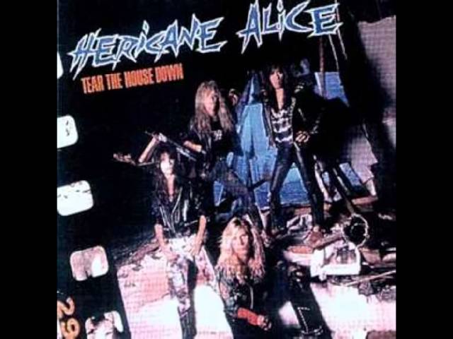 Hericane Alice - I Walk Alone akkoorden