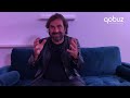 Capture de la vidéo André Manoukian | One Cover One Word Interview | Qobuz