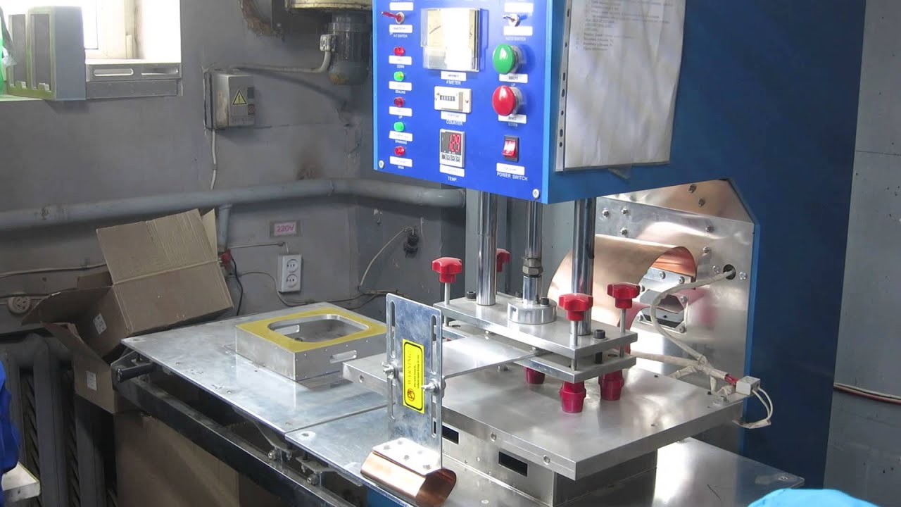 Завод "РЭМО". Станок запаивающий блистерные упаковки - YouTube