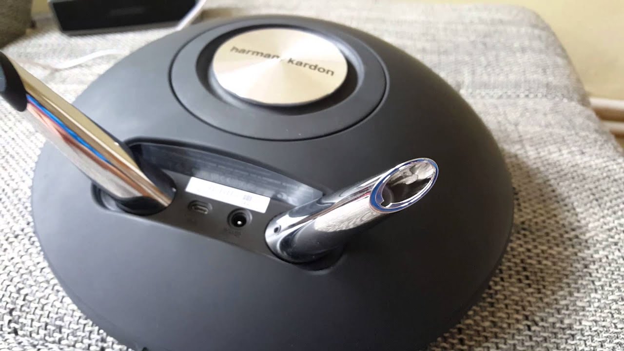 harman kardon onyx studio 3 remove cover