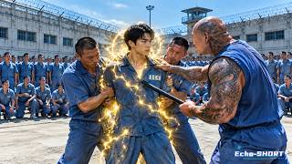 Framed Guy Become Prison God, Crushes Bosses & Win Hot Mob Queen's Heart!