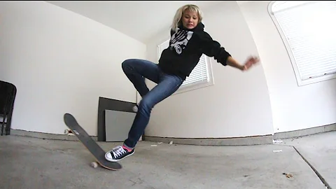 WIFE TRIES TO OLLIE ... AND THIS HAPPENED.