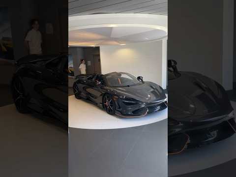 Fully Carbon-Fibre 765LT