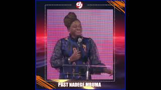 🎤 Pasteur Nadège Mbuma : Comment j'ai rencontré mon mari (Dr Athom's); Très Edifiant !! #thegospel