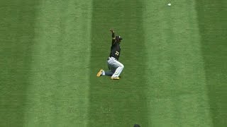 Cutch robs Wong with incredible diving catch