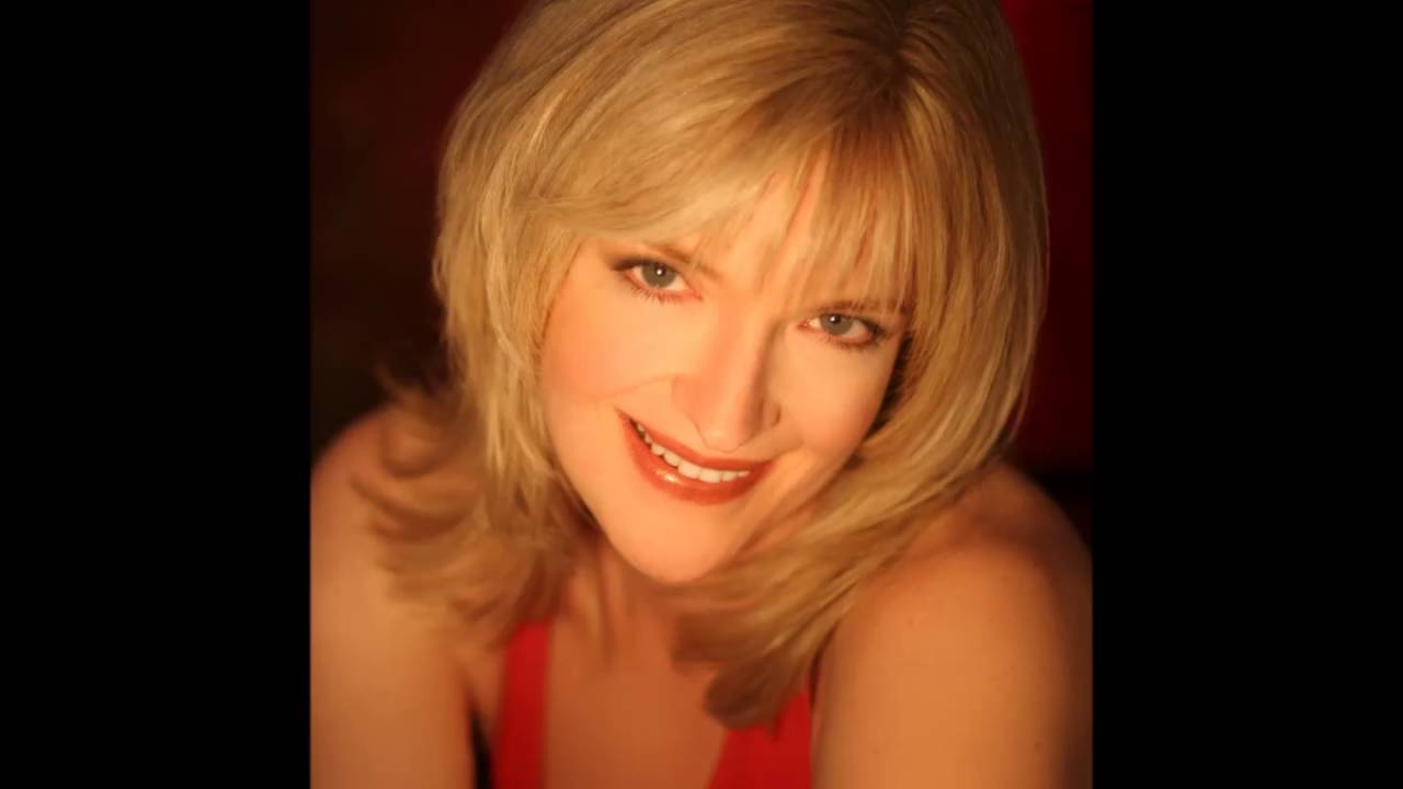 Risa Renae Harman, soprano - Paganini by F. Poulenc