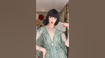 Pick my Green Gatsby Glam 💚 Vintage 1920s flapper dress try-on 👗#vintage #dresses #summeronshorts