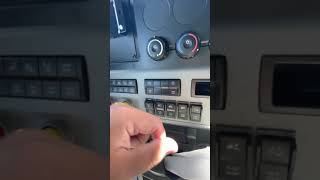 2022 Freightliner Cascadia 126 initial review #trucks #trucking #driver #explorepage #explore