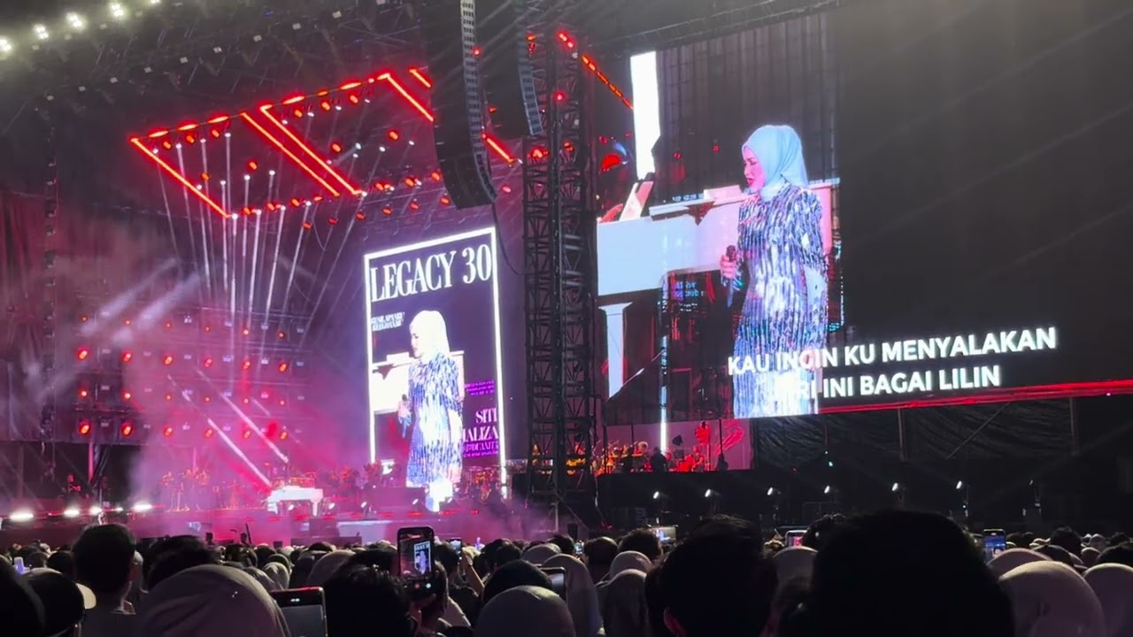 Konsert Legacy 30 Siti Nurhaliza- Seribu Kemanisan / Kesilapanku Keegoaanmu 