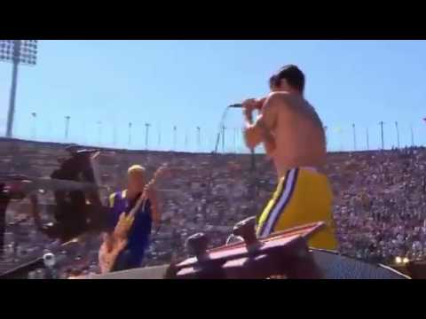 Red Hot Chili Peppers - Dark Necessities- Los Angeles Rams game 2016