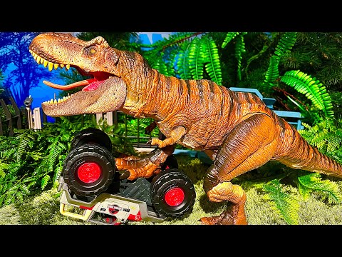 Jurassic World: Is the Hammond Collection T-Rex a Must-Buy