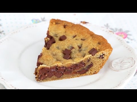 Chocolate Chip Cookie Cake