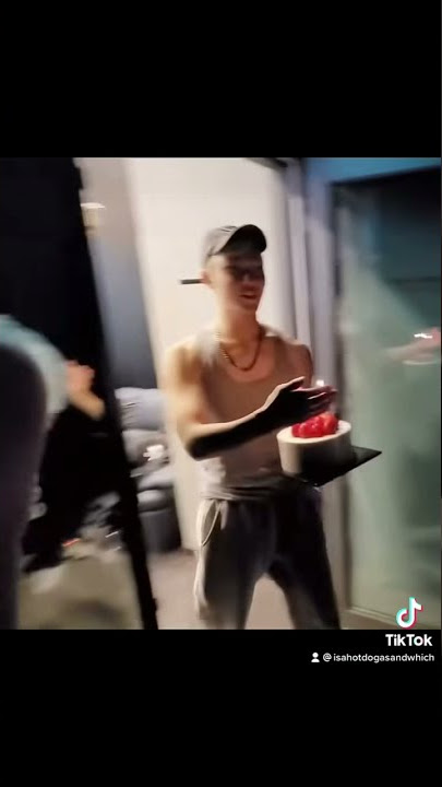 The Boyz Kevin getting BUFF 😳