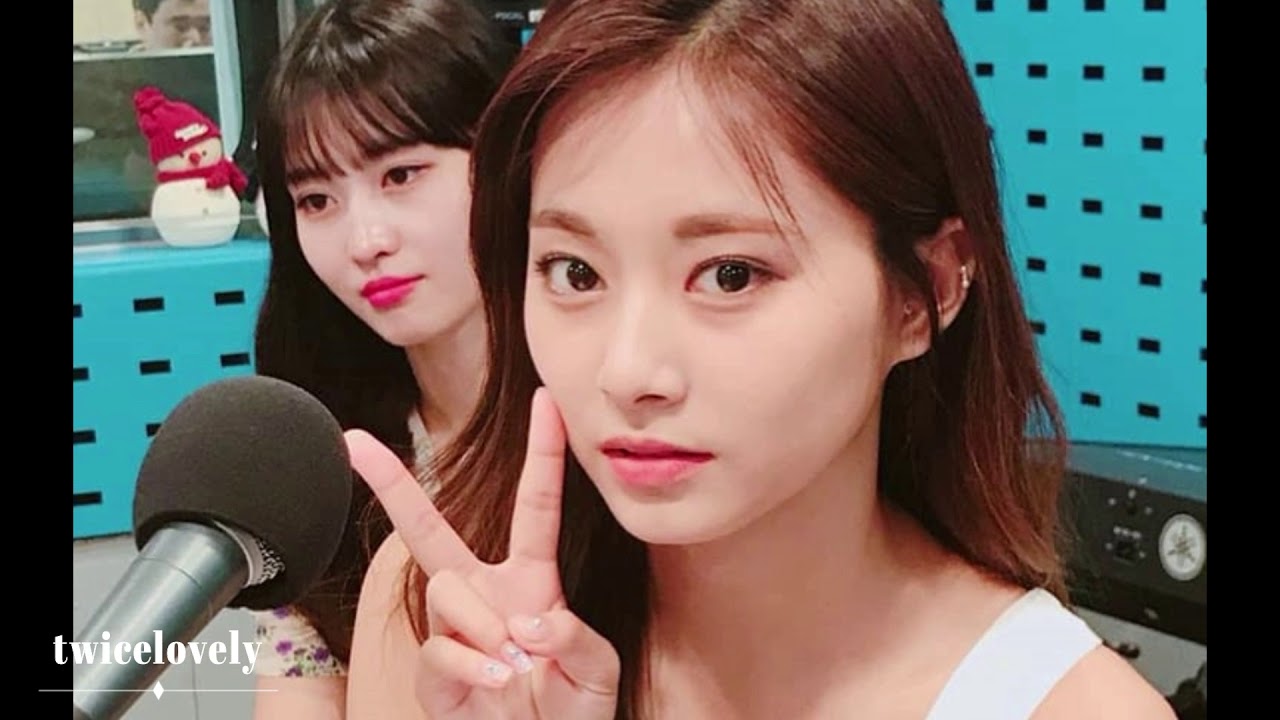 TWICE 트와이스トゥワイス instagram update of the SBS Power FM radio Choi Hwa Jung's Power Time