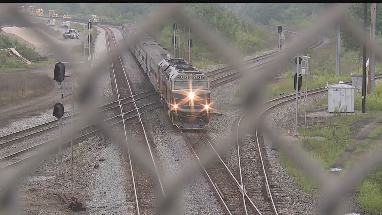 Train enthusiasts chasing rare train make stop in Youngstown as it passes through